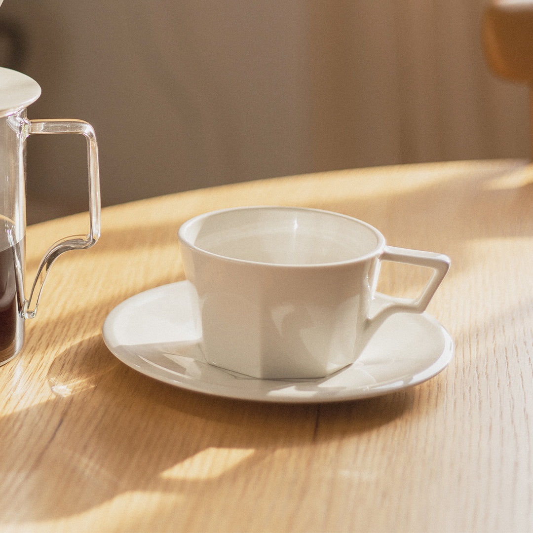 Tasse et soucoupe à espresso en porcelaine 80 ml